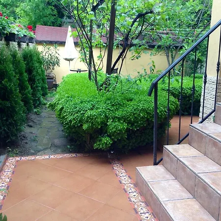 Guest Boutique Gasthuis 2*