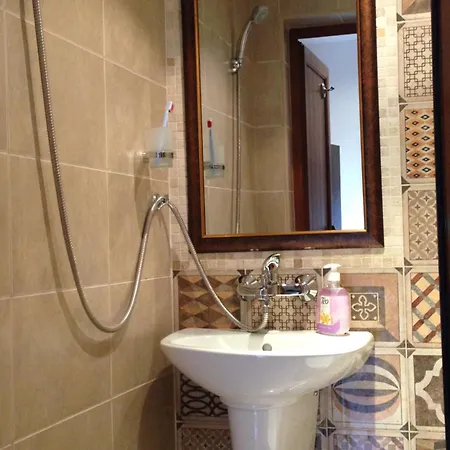 Guest Boutique 2* فارنا